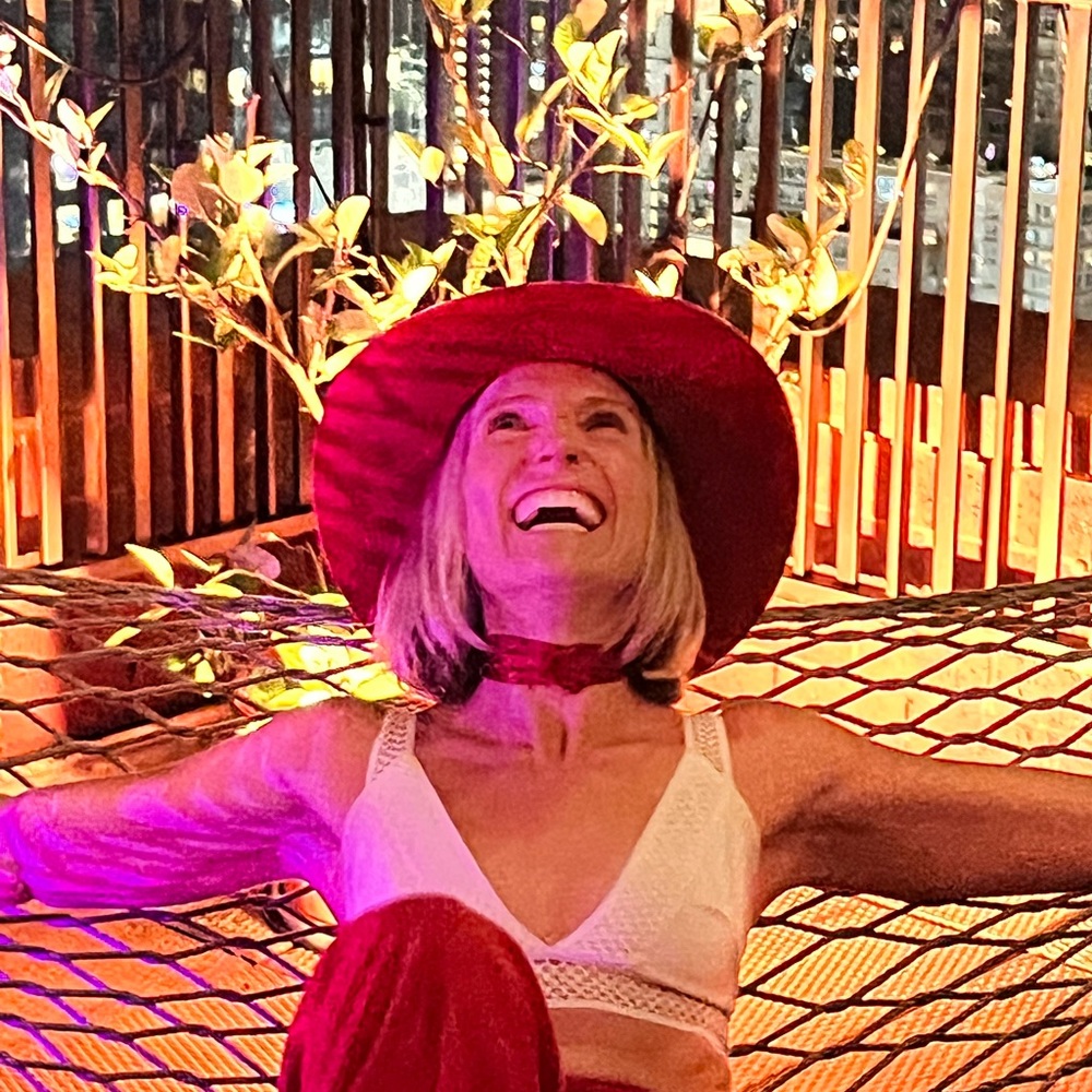 Meet your Posher, Nikki